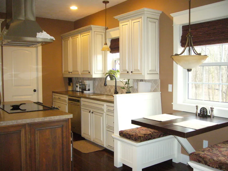 painted white kitchen cabinets