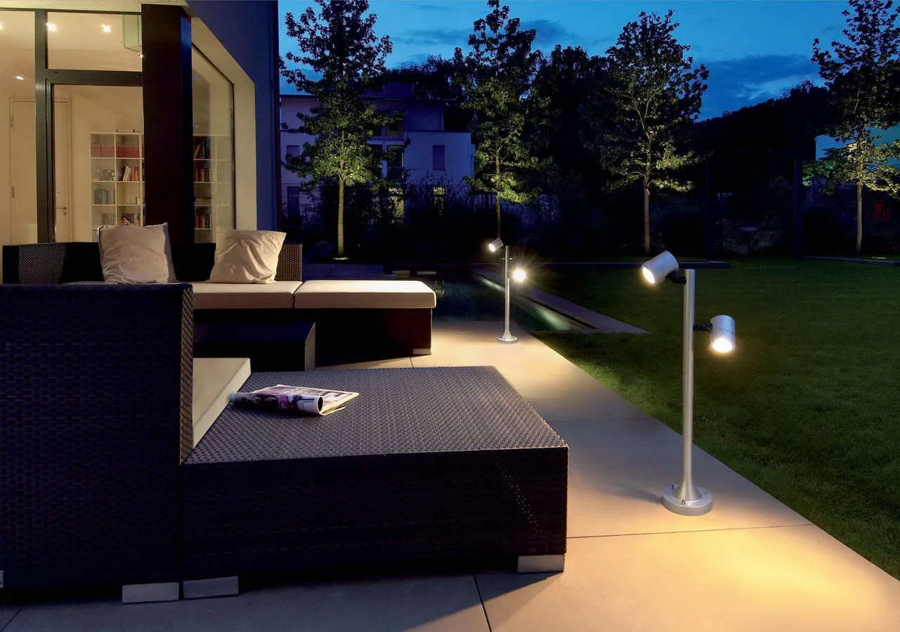 contemporary outdoor lighting