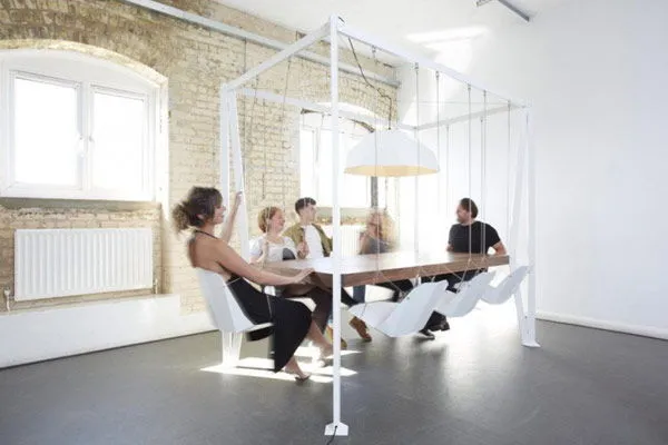 swing table