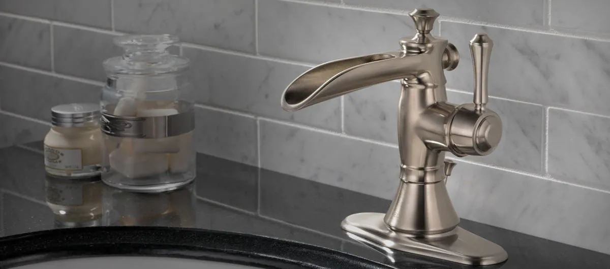 delta faucet kitchen