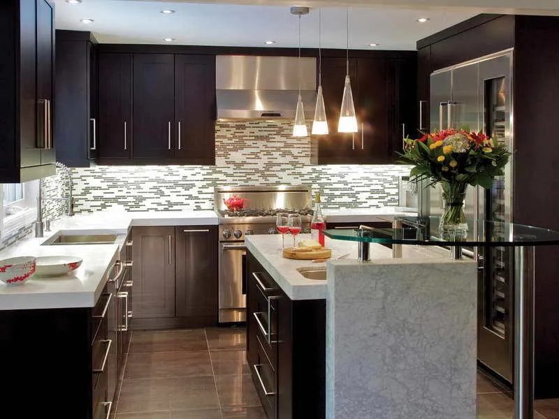 kitchen remodeling contractor