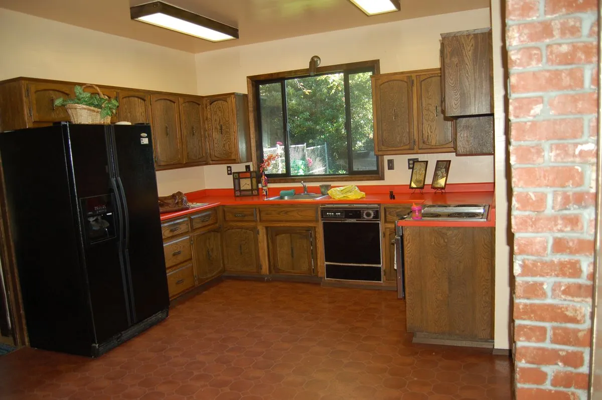 linoleum kitchen flooring