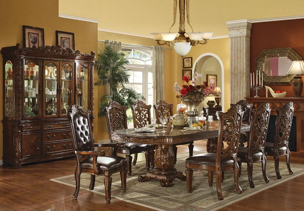traditional dining room sets