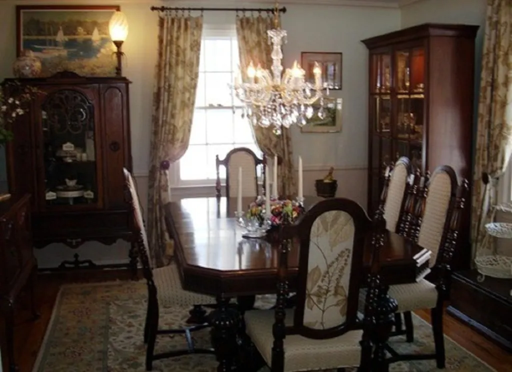 antique dining room sets