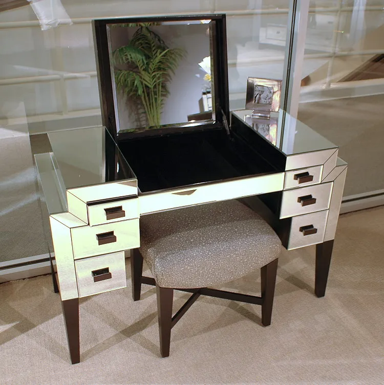 bedroom makeup vanity table