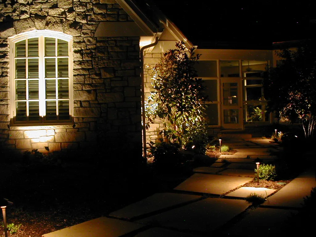 hampton bay landscape lighting