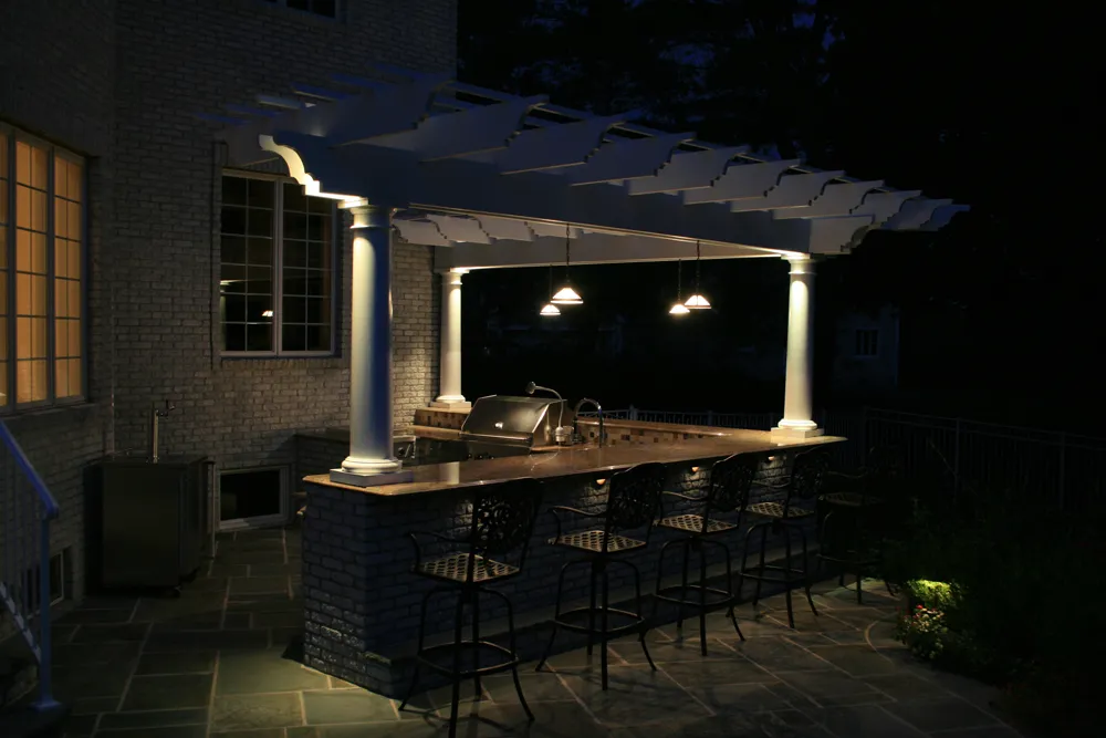 landscape lighting tips