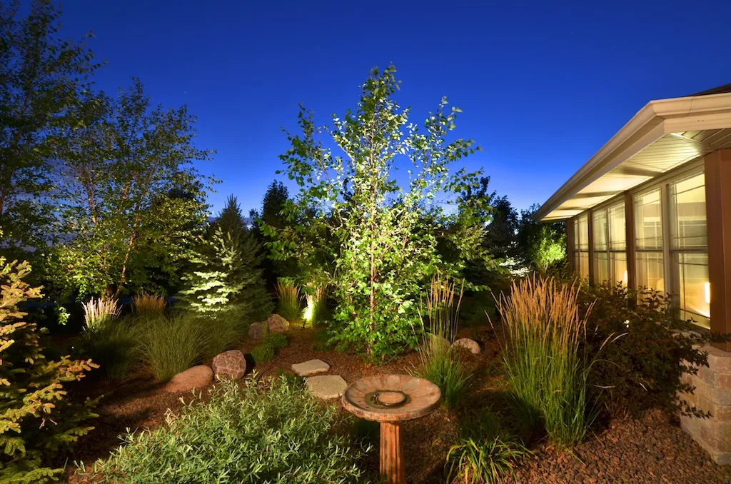 low voltage landscape lighting sets