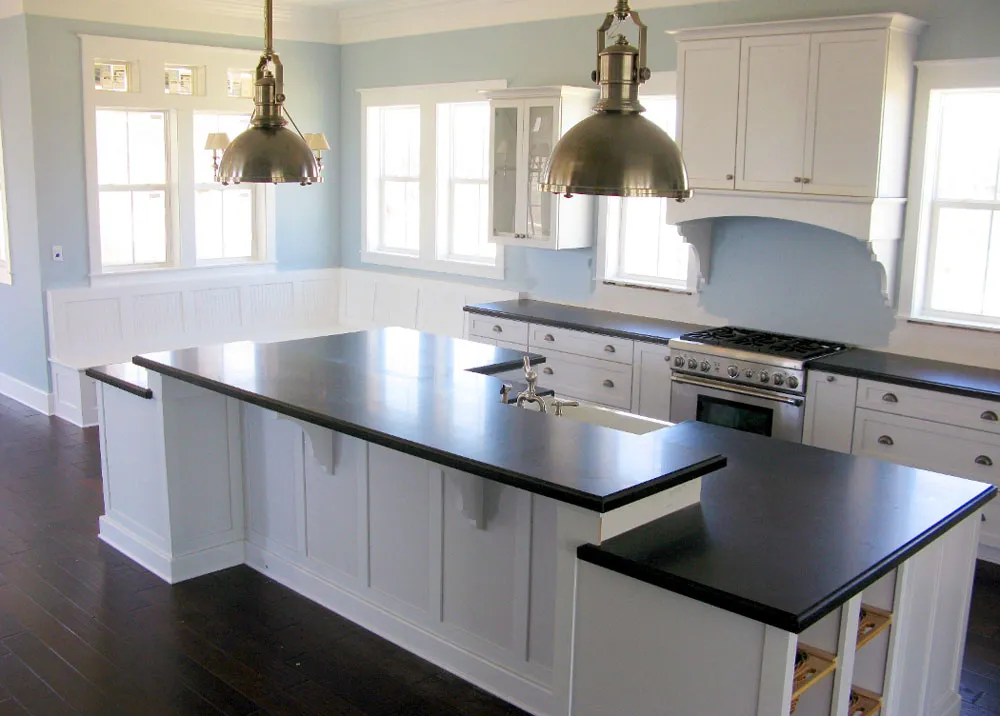 white cabinet kitchen