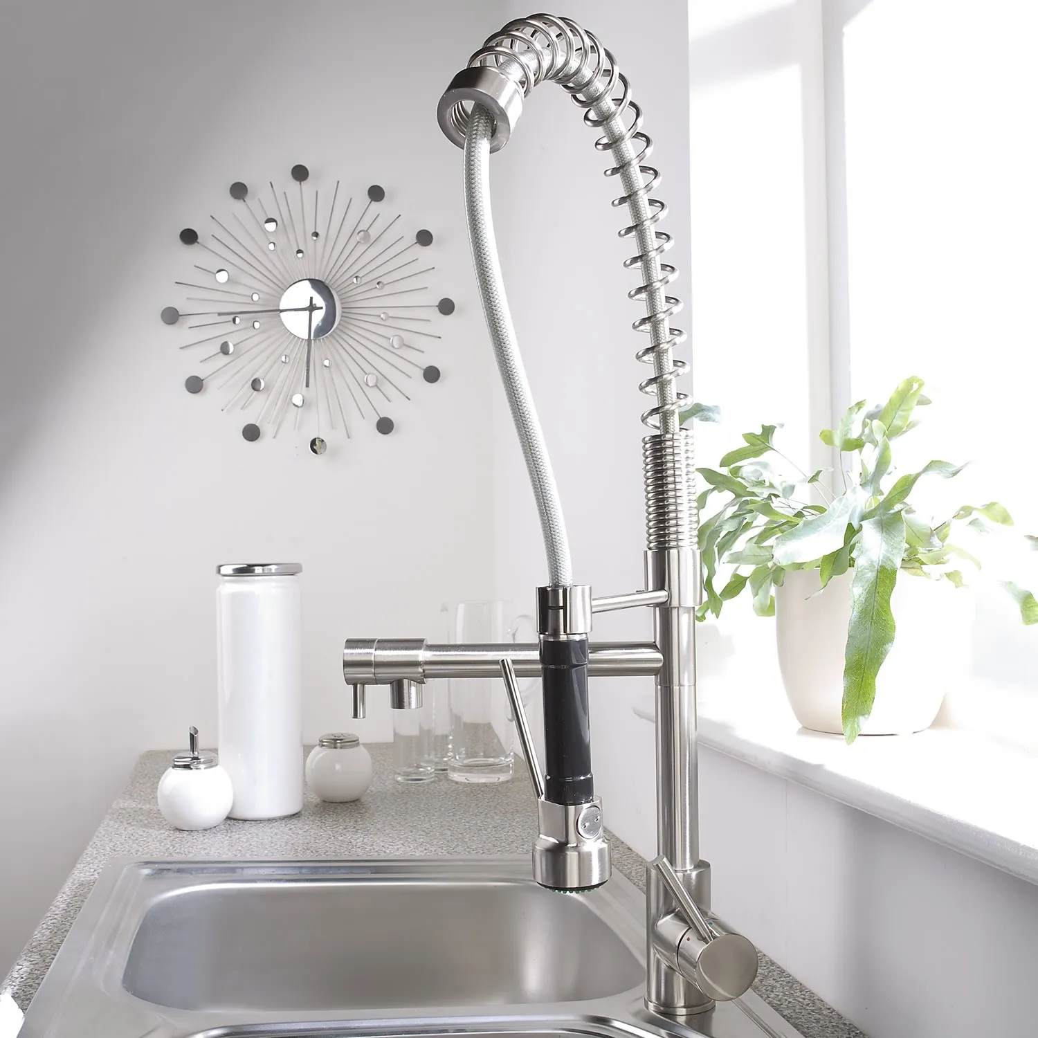 pull down kitchen faucet