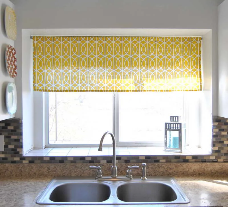 bright kitchen curtain ideas