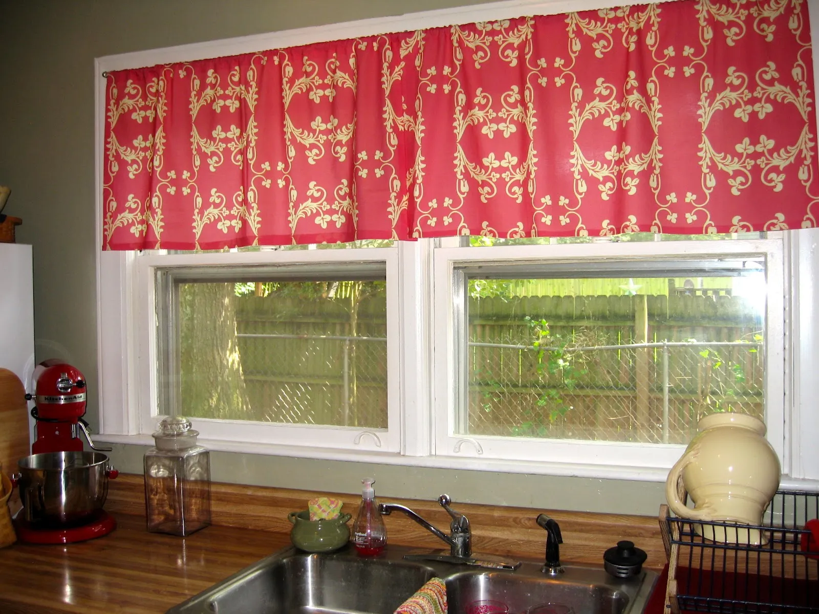 contemporary kitchen curtain ideas