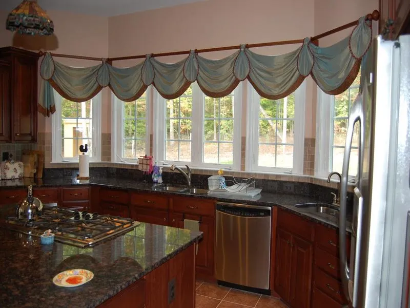 inexpensive kitchen curtain ideas