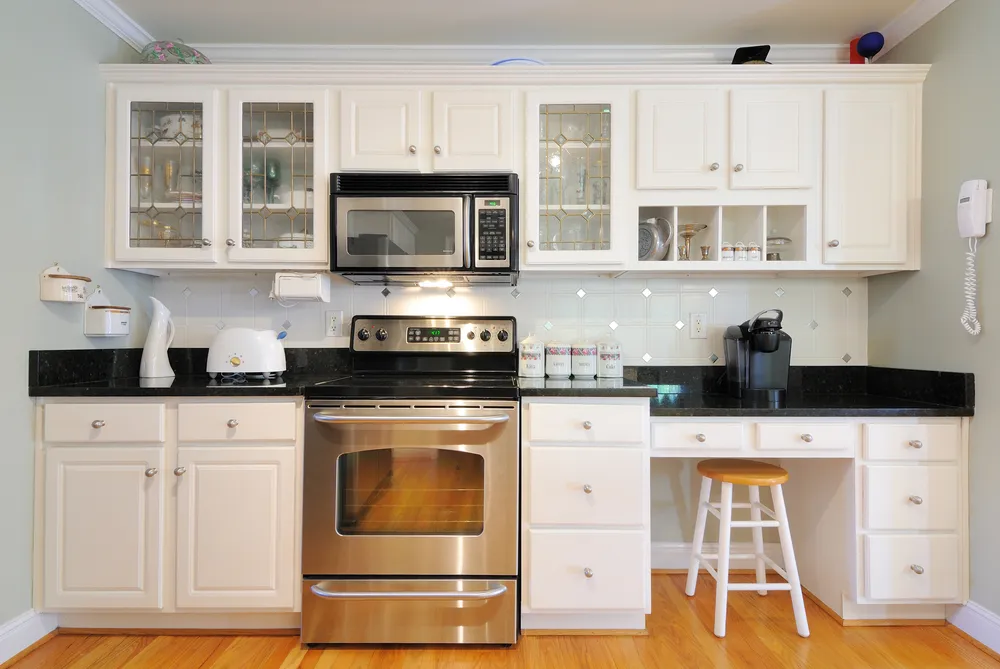 kitchen cabinet knobs white