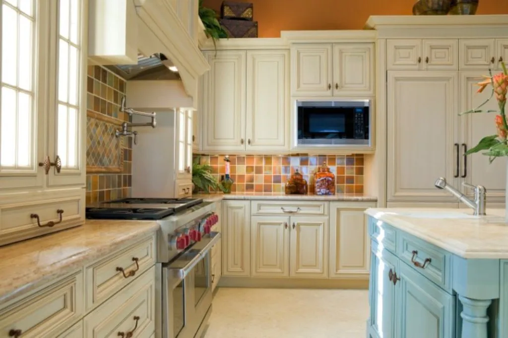 refinishing kitchen cabinets barrie